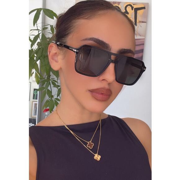 NEW Prada PR20YS Aviator Sunglasses in Black Polarized
